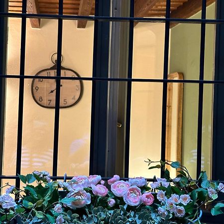 Your Lovely Retreat In Brera ミラノ エクステリア 写真