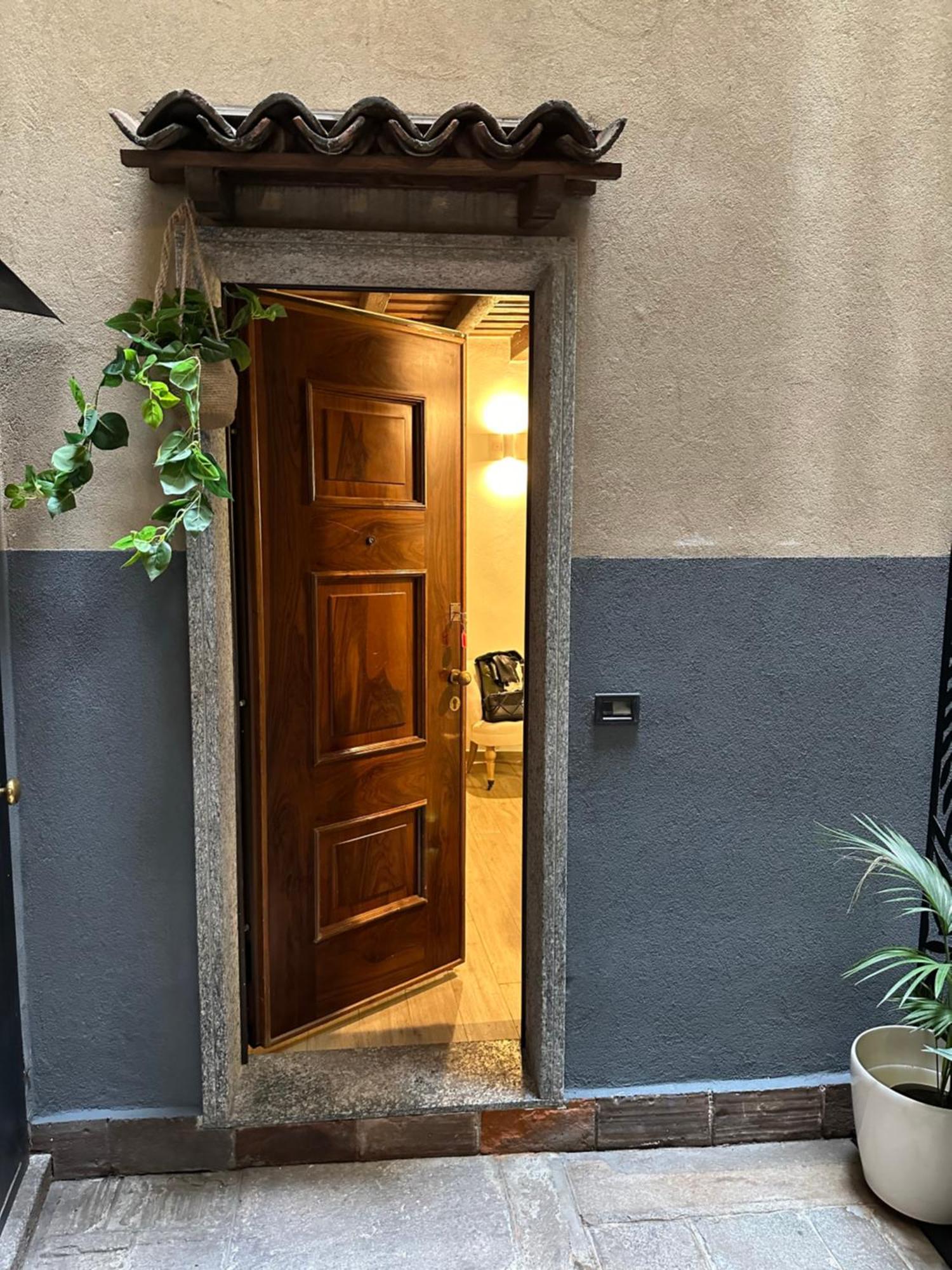 Your Lovely Retreat In Brera ミラノ エクステリア 写真